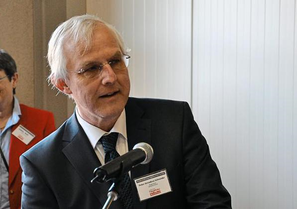 Bürgermeister Schneider hat den Ratsbeschluss vom 3. Februar beanstandet. Foto: Frank Vogel Bürgermeister Schneider hat den Ratsbeschluss vom 3. Februar beanstandet. Foto: Frank Vogel