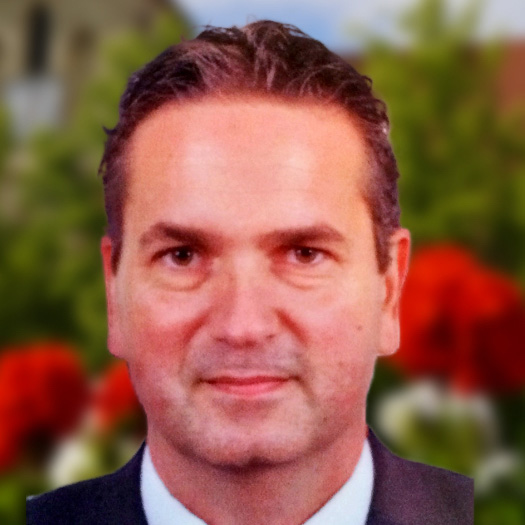  Christoph Koenigs